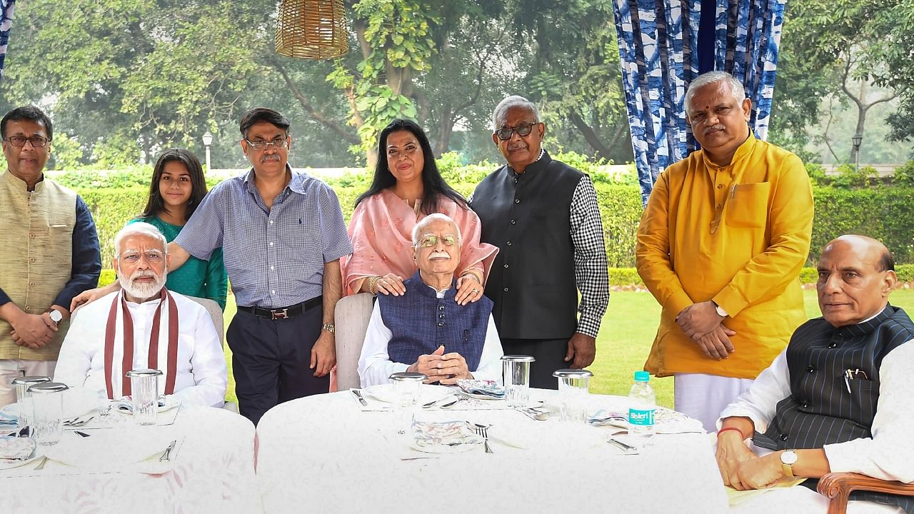 BJP Leaders Wish L K Advani On His 95th Birthday; See Pics